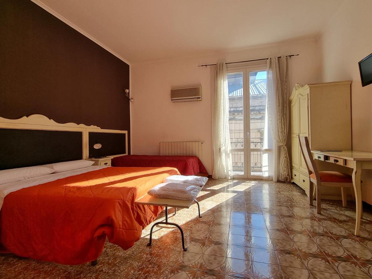 Piazza Politeama Apartman Palermo Kültér fotó