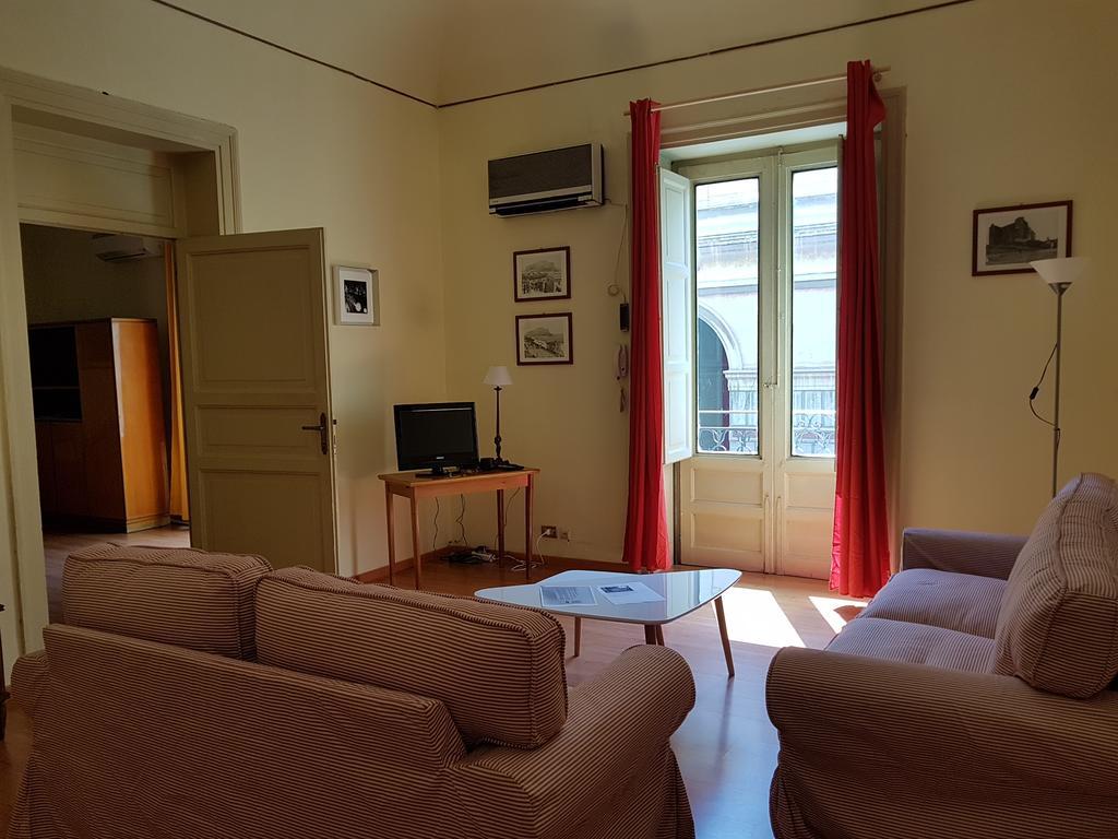 Piazza Politeama Apartman Palermo Kültér fotó