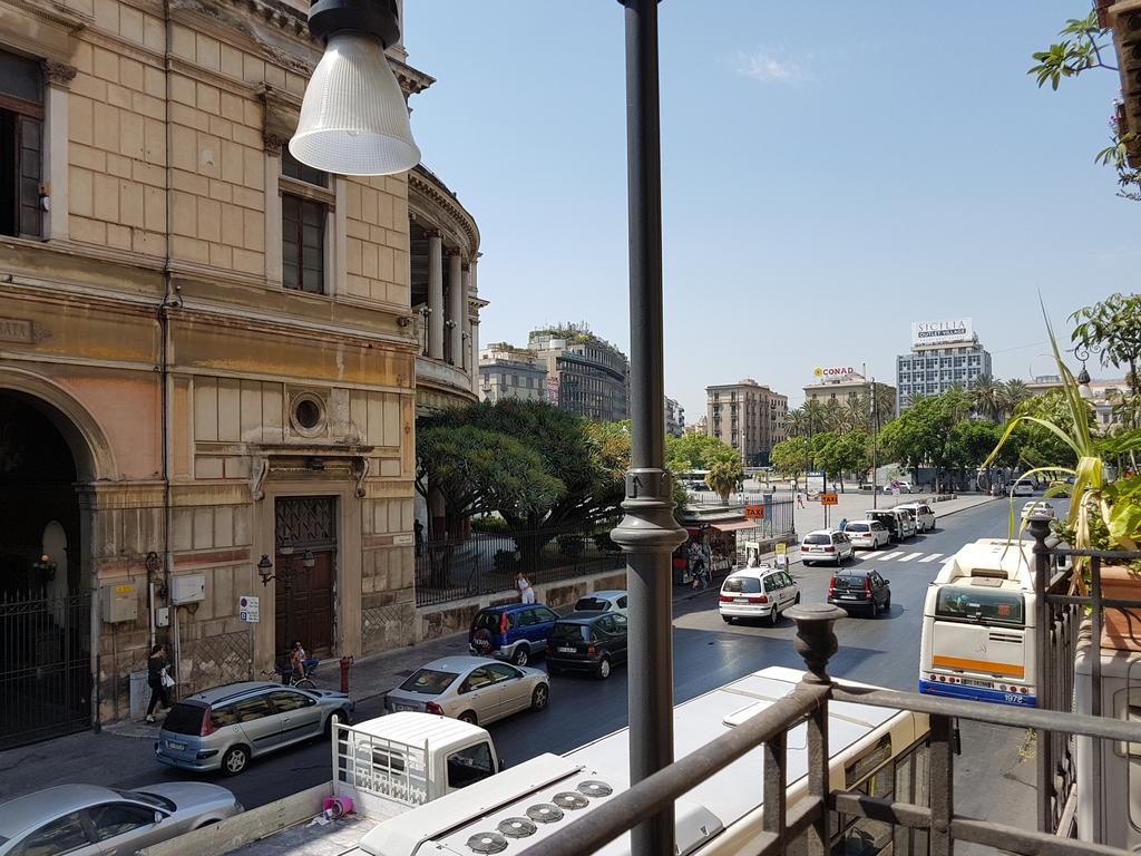 Piazza Politeama Apartman Palermo Kültér fotó